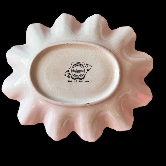 Vintage Fondeville Ambassador Ware Dessert Bowl, Candy/Trinket Dish, Set of 3. - Picture 6 of 15